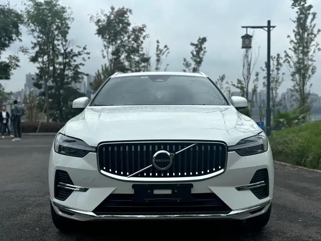 Volvo XC60 2022 из CN, фото 6