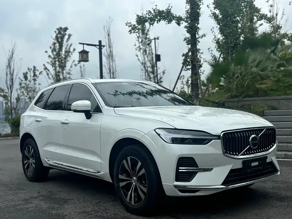 Volvo XC60 2022 из CN, фото 3