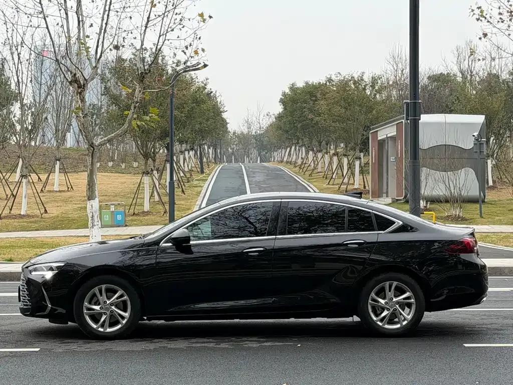 Buick Regal 2023 из CN, фото 8