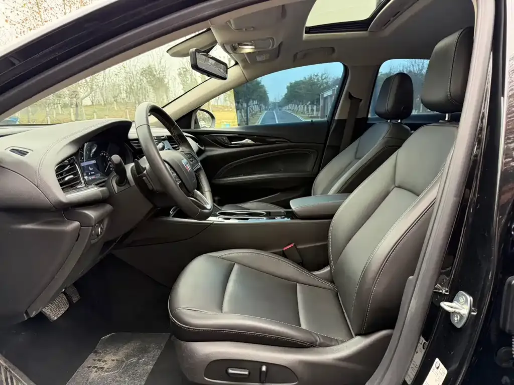 Buick Regal 2023 из CN, фото 5