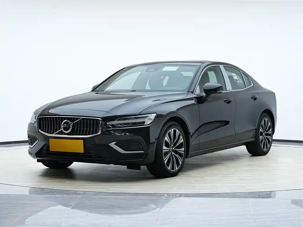 Volvo S60 2026 из CN, фото 1