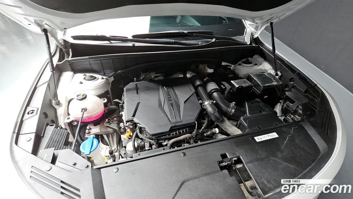 Kia Sorento — фото 6