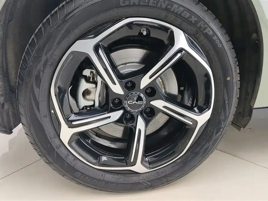 BYD Seal 06GT — фото 10