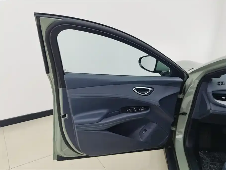 BYD Seal 06GT — фото 7