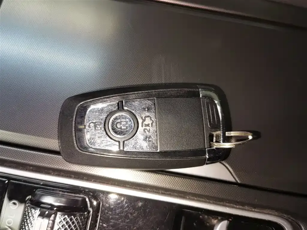 Lincoln Z 2023 из CN, фото 7
