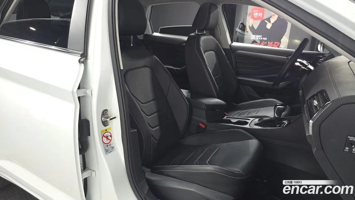 Volkswagen Jetta 2023 из KR, фото 10