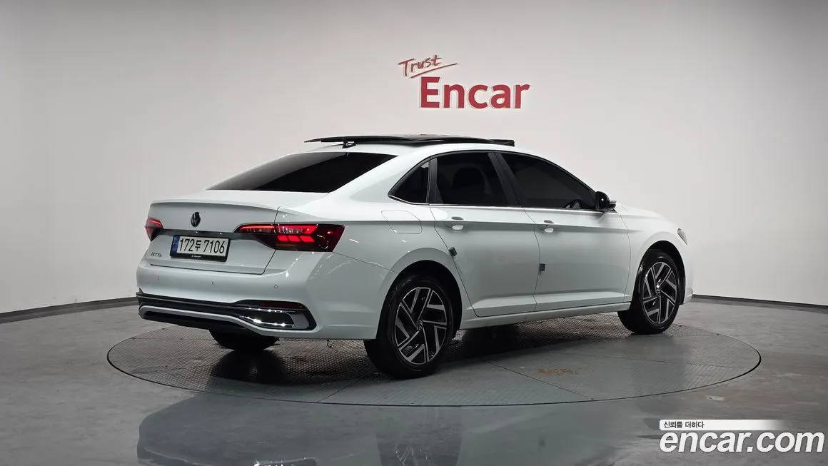 Volkswagen Jetta 2023 из KR, фото 2