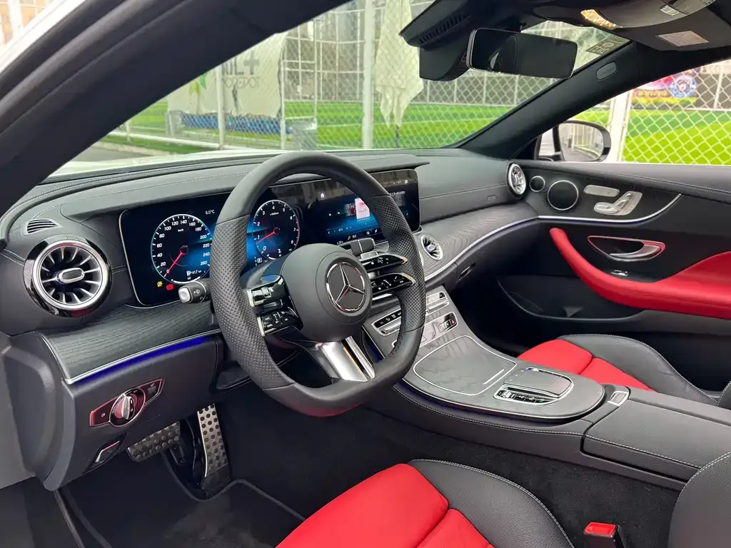 Mercedes-Benz E-Class (Import) 2021 из CN, фото 2