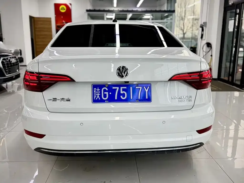 Volkswagen Sagitar 2022 из CN, фото 4