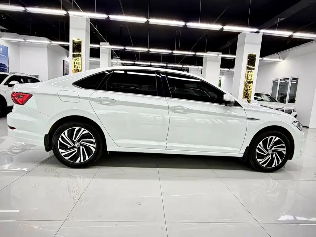 Volkswagen Sagitar 2022 из CN, фото 6