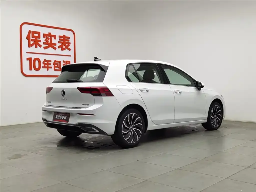 Volkswagen Golf 2021 из CN, фото 2