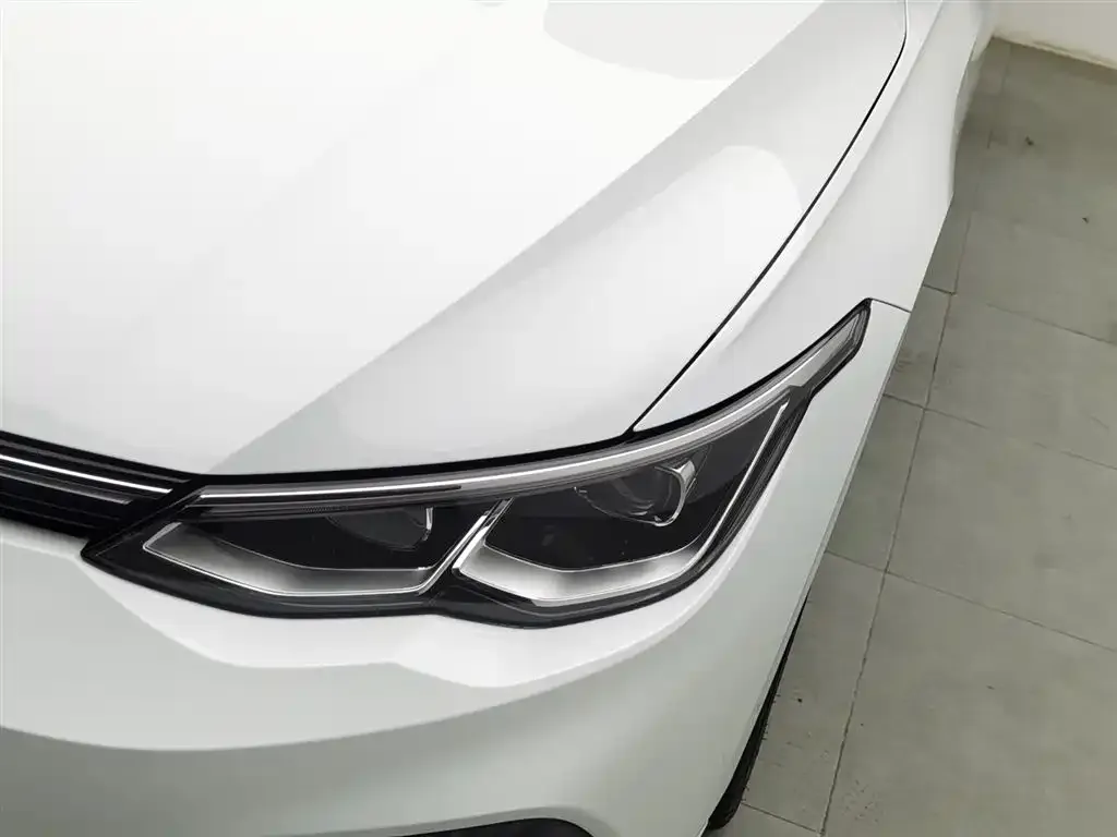 Volkswagen Golf 2021 из CN, фото 4