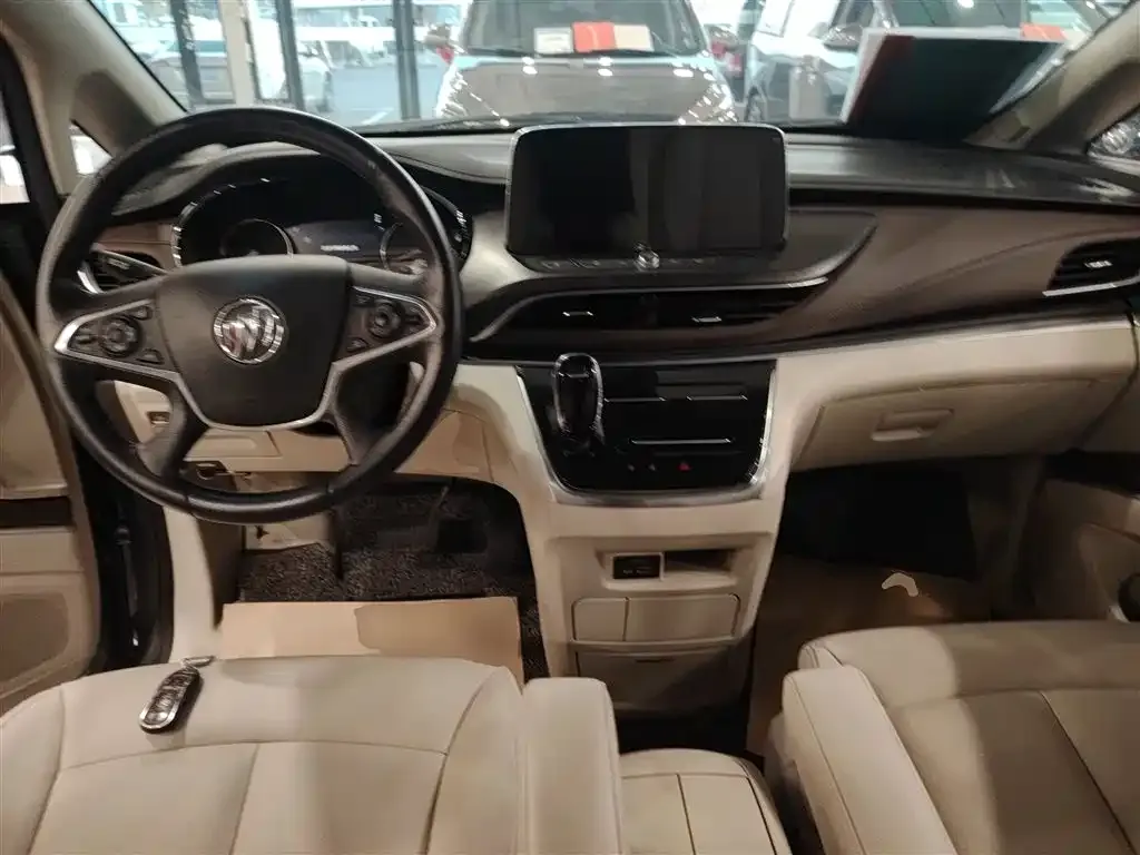 Buick GL8 2021 из CN, фото 9