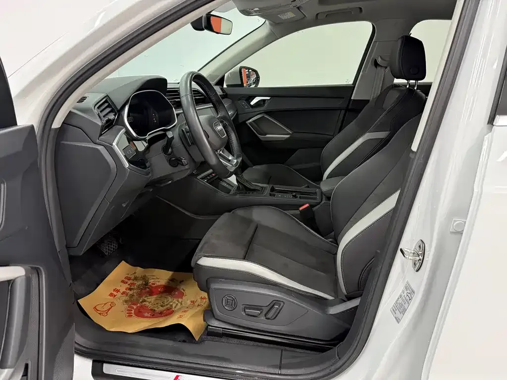 Audi Q3 2022 из CN, фото 8