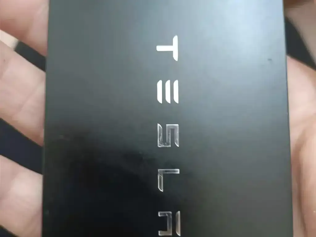Tesla Model 3 — фото 5