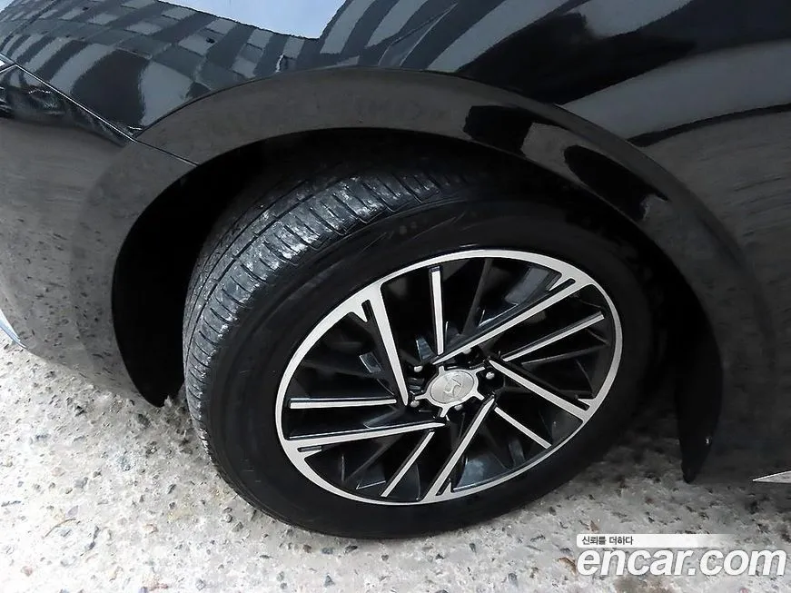 Hyundai Grandeur — фото 5
