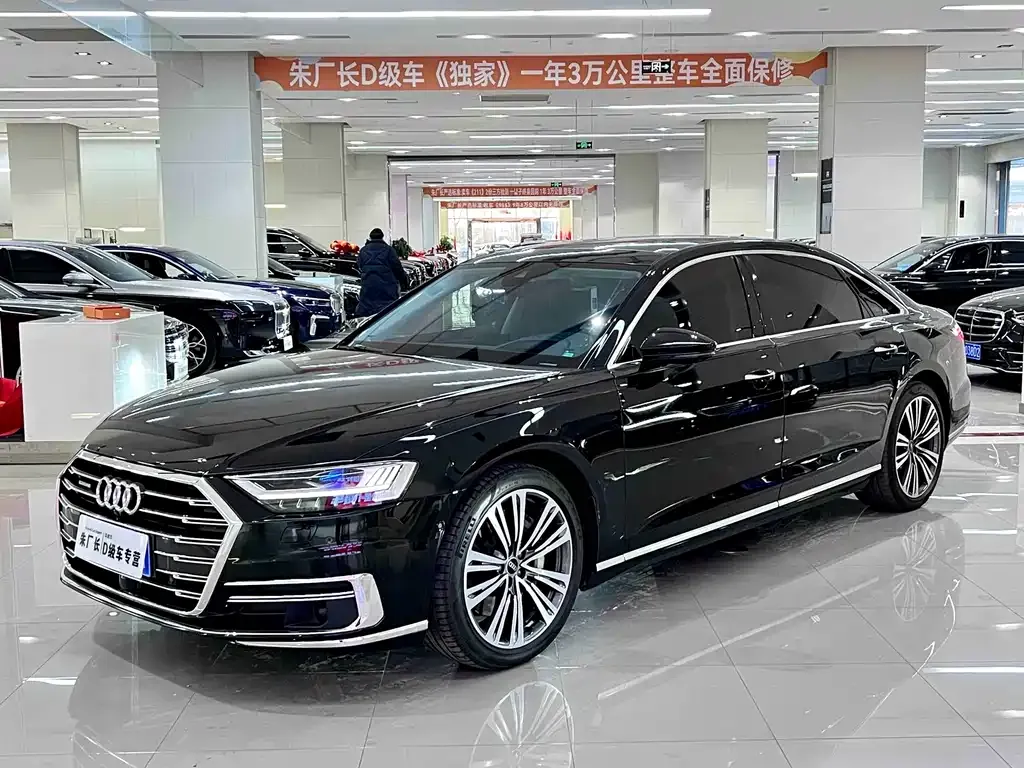Audi A8 2022 из CN, фото 1