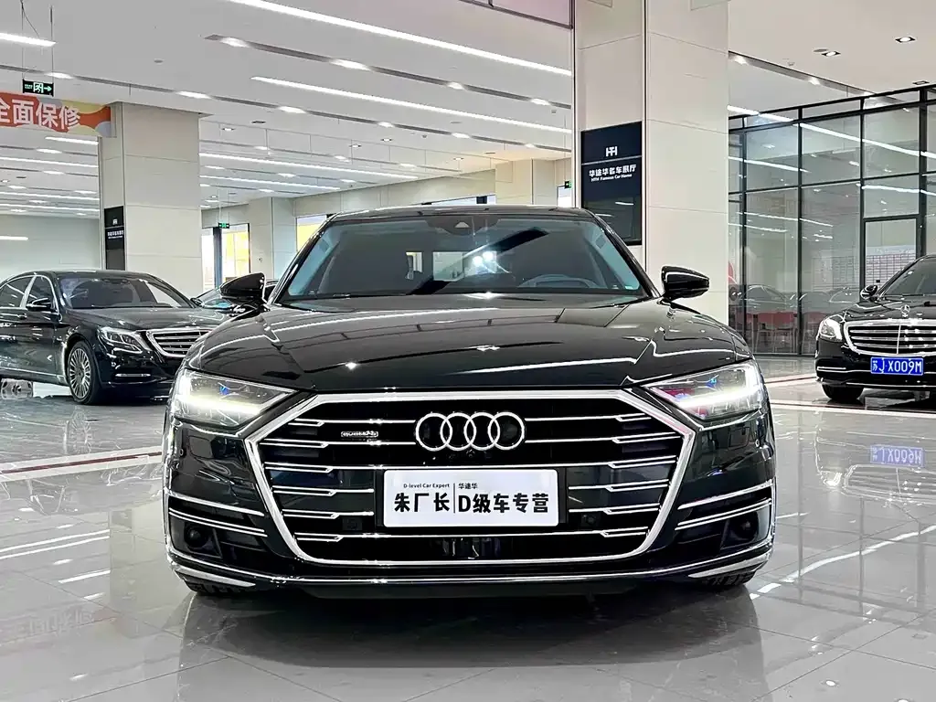 Audi A8 2022 из CN, фото 9