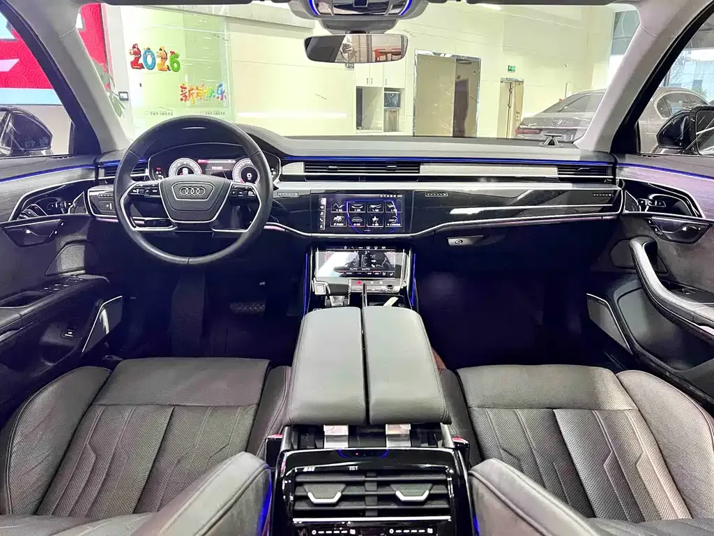 Audi A8 2022 из CN, фото 6