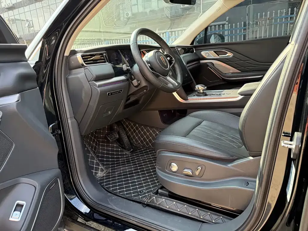 Hongqi HS7 PHEV 2024 из CN, фото 4