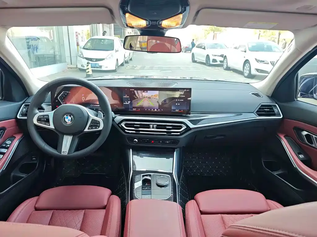 BMW 3 Series 2023 из CN, фото 3