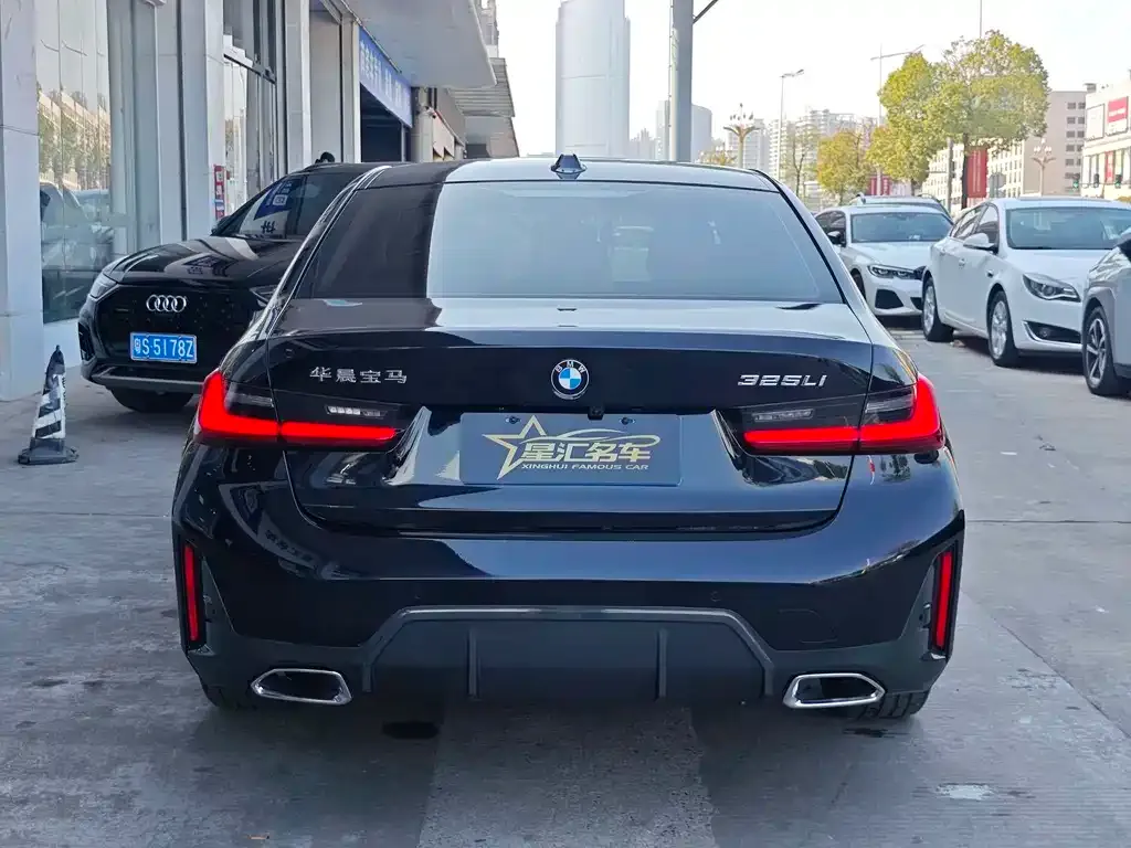 BMW 3 Series 2023 из CN, фото 7
