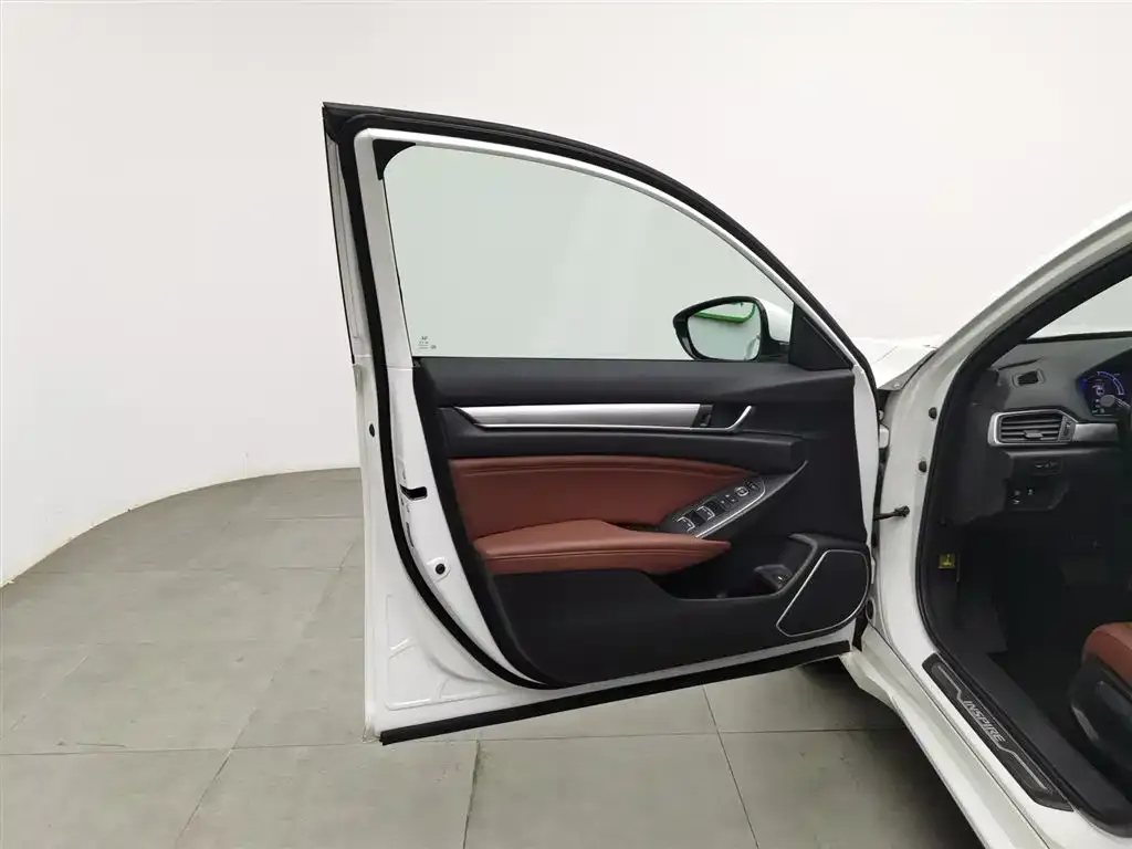 Honda Inspire 2022 из CN, фото 9