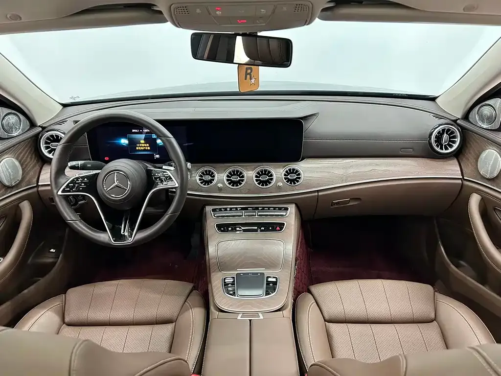 Mercedes-Benz E-Class 2022 из CN, фото 3