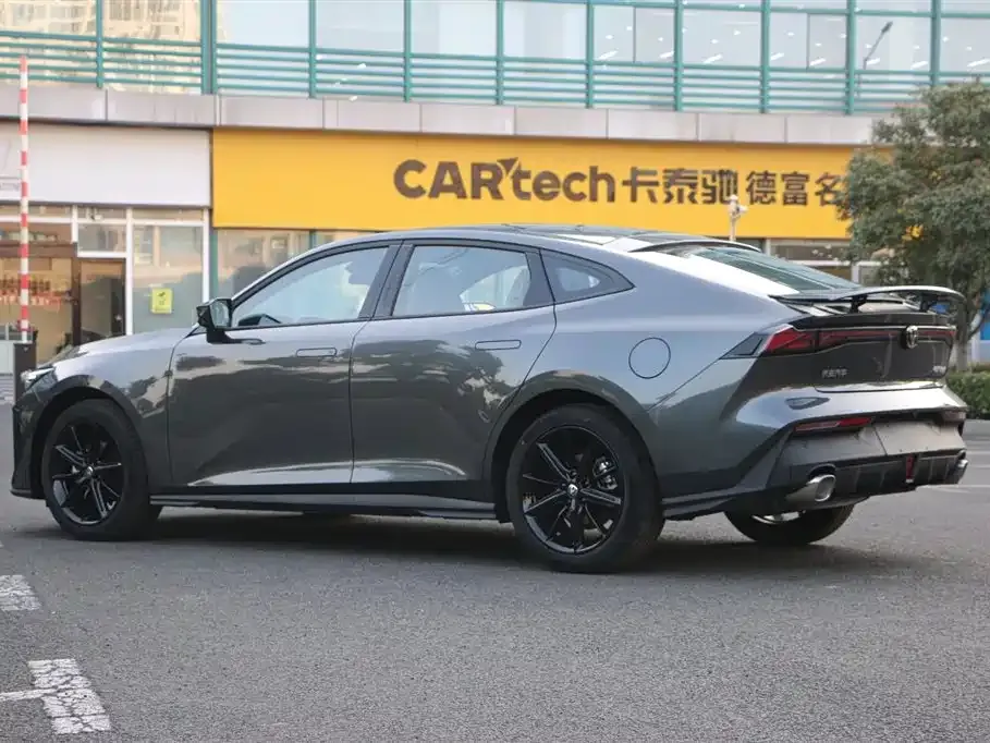 Changan UNI-V 2025 из CN, фото 6