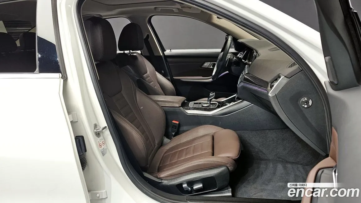BMW 3-Series 2022 из KR, фото 6