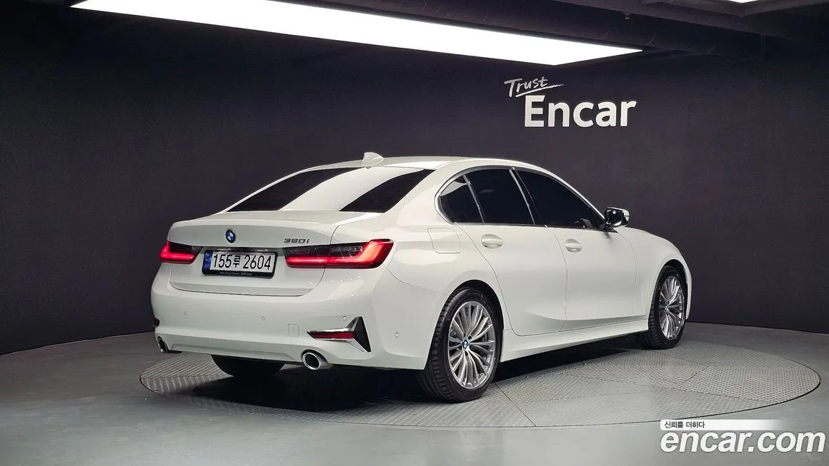 BMW 3-Series 2022 из KR, фото 3