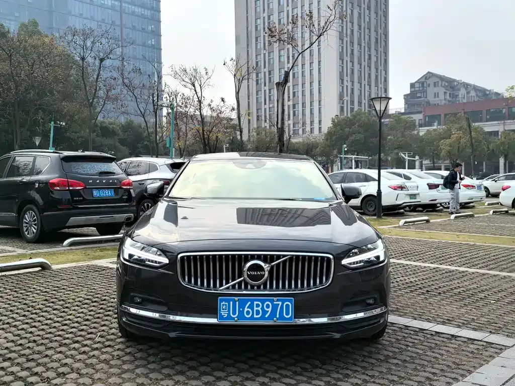 Volvo S90 2021 из CN, фото 2