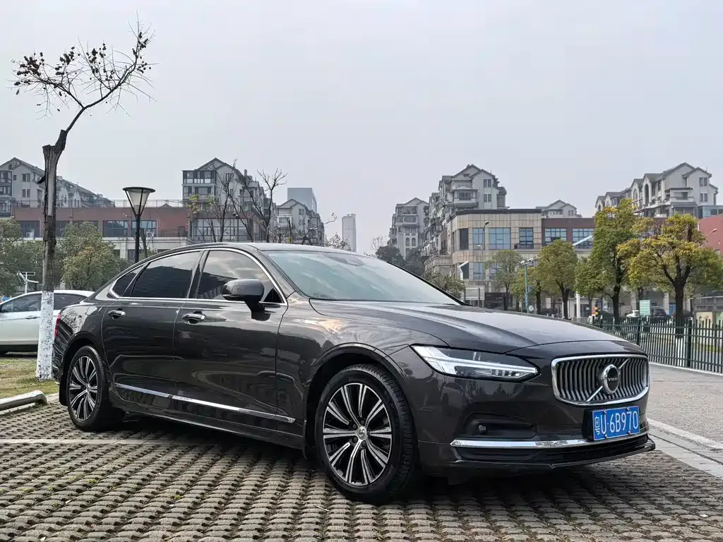 Volvo S90 2021 из CN, фото 3
