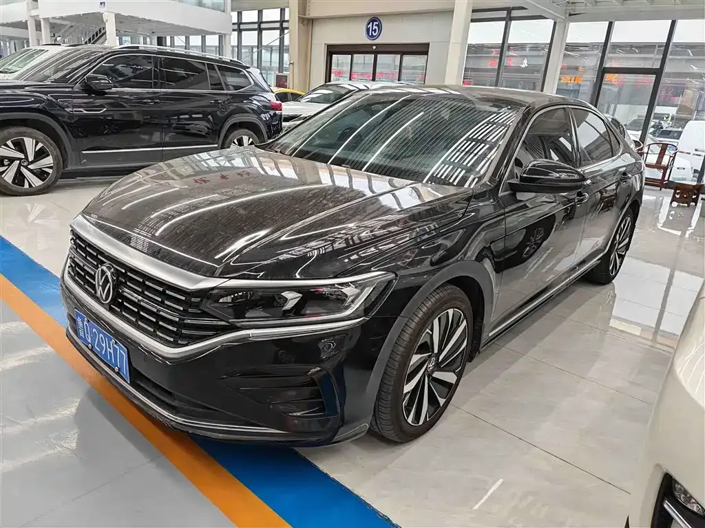 Volkswagen Passat — фото 2