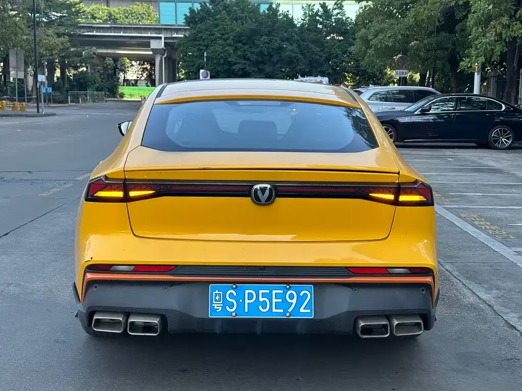 Changan UNI-V 2024 из CN, фото 5