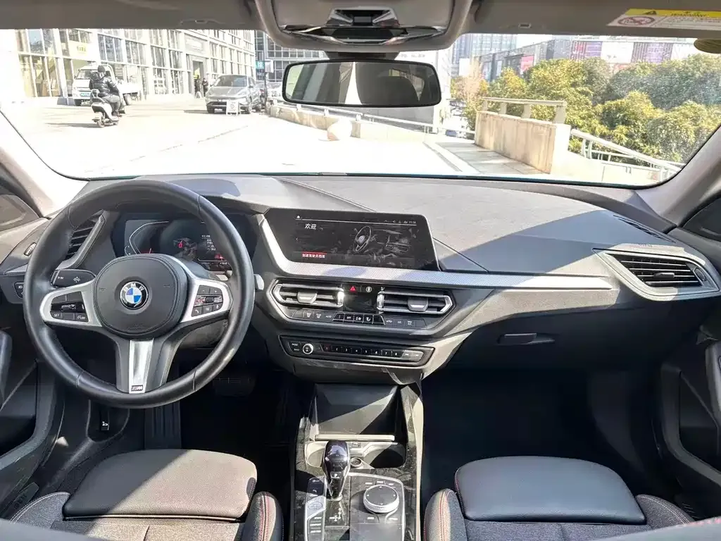 BMW 2 Series (Import) 2023 из CN, фото 3