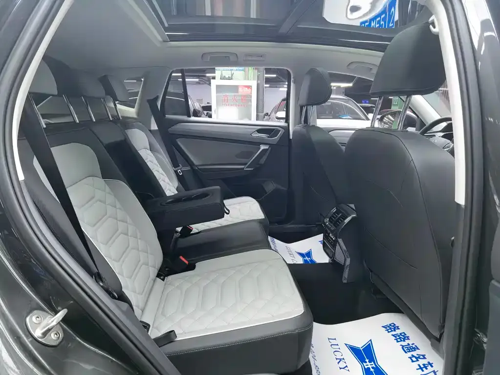 Volkswagen Tayron 2023 из CN, фото 6