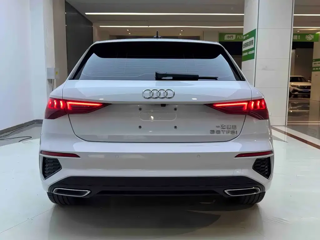 Audi A3 — фото 2