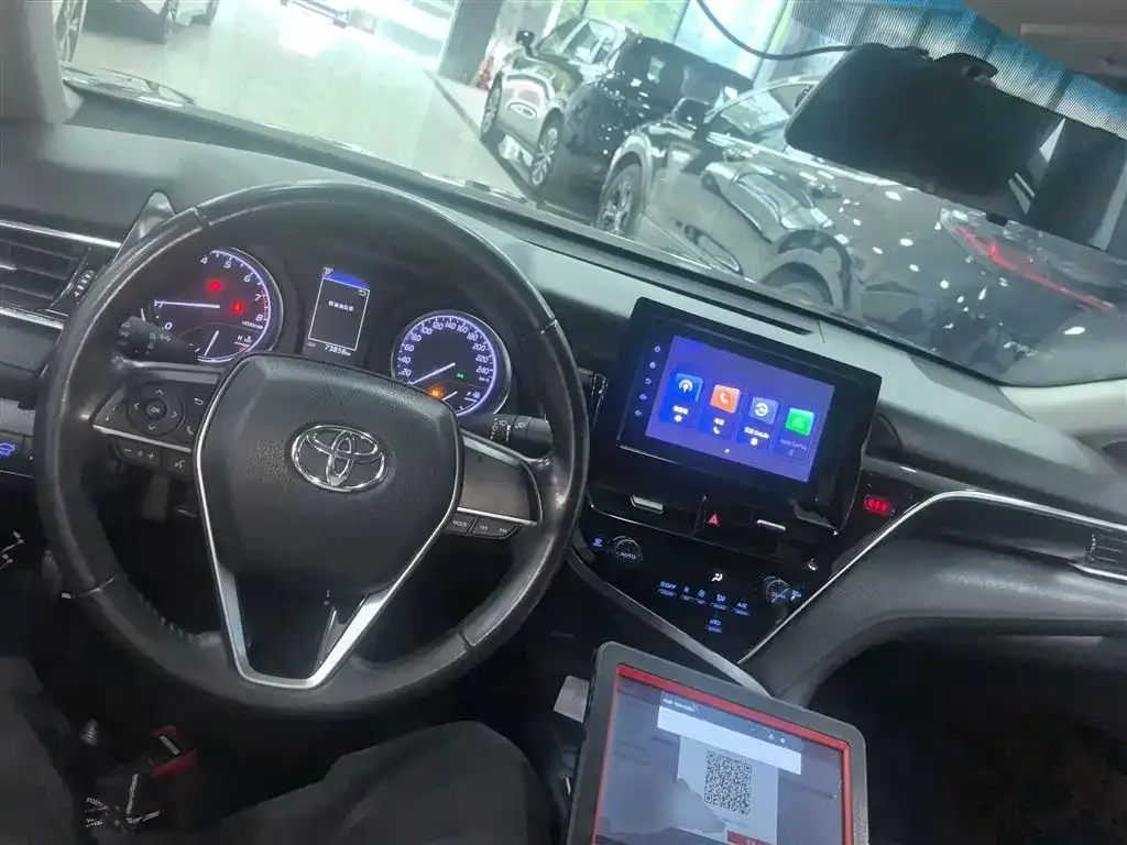 Toyota Camry 2022 из CN, фото 10