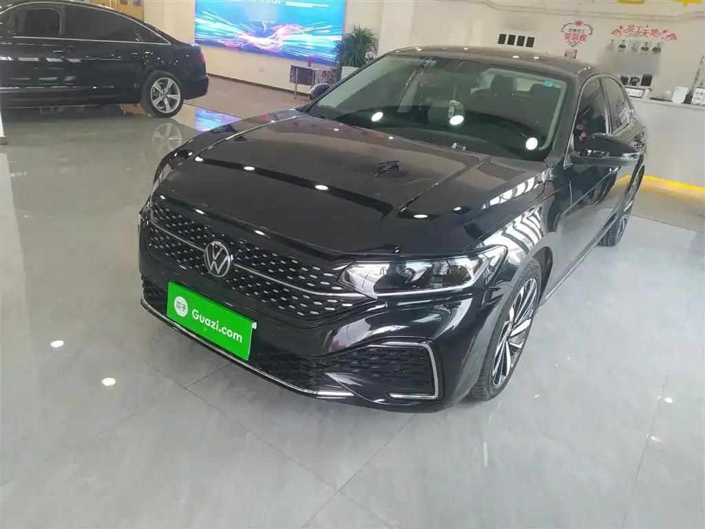 Volkswagen Passat 2023 из CN, фото 1