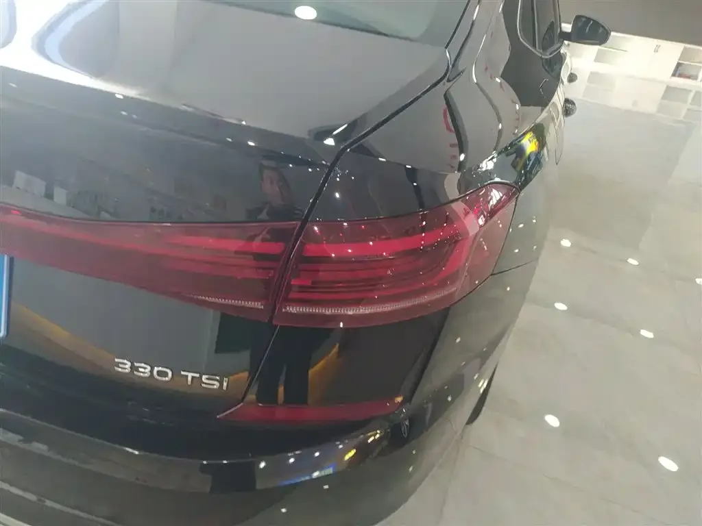 Volkswagen Passat 2023 из CN, фото 8