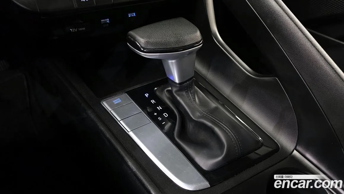 Hyundai AVANTE 2021 из KR, фото 6