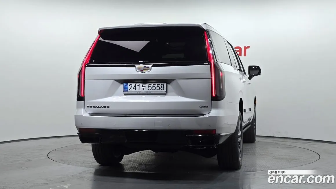 Cadillac Escalade 2023 из KR, фото 4