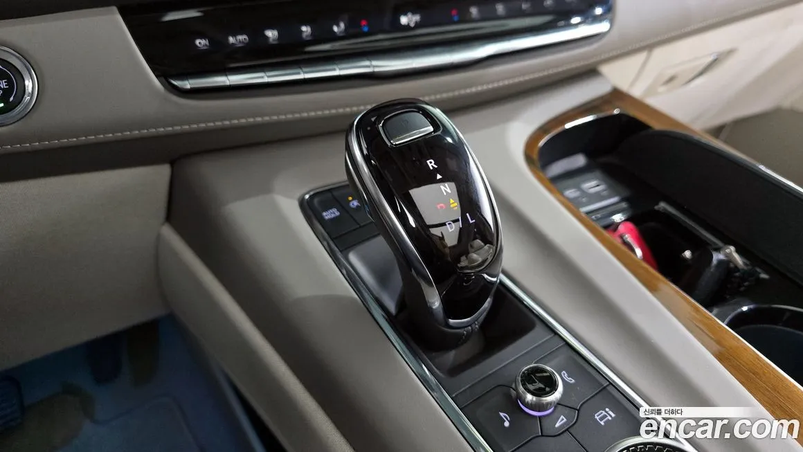 Cadillac Escalade 2023 из KR, фото 9