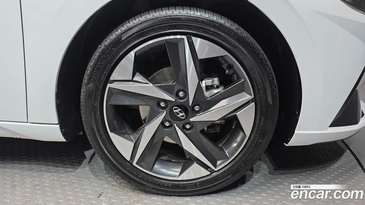 Hyundai AVANTE 2023 из KR, фото 8