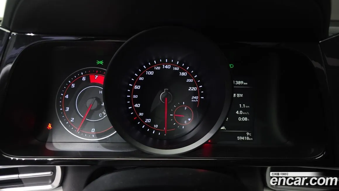 Hyundai AVANTE 2023 из KR, фото 3