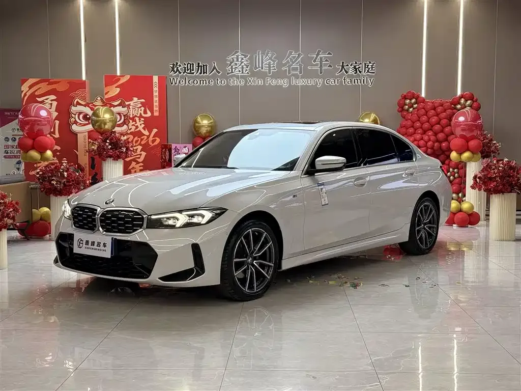 BMW 3 Series 2023 из CN, фото 1