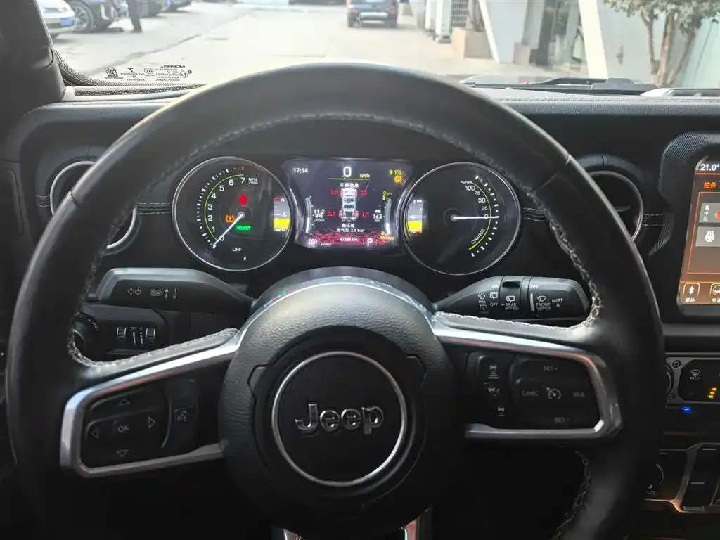 Jeep Wrangler PHEV 2023 из CN, фото 3
