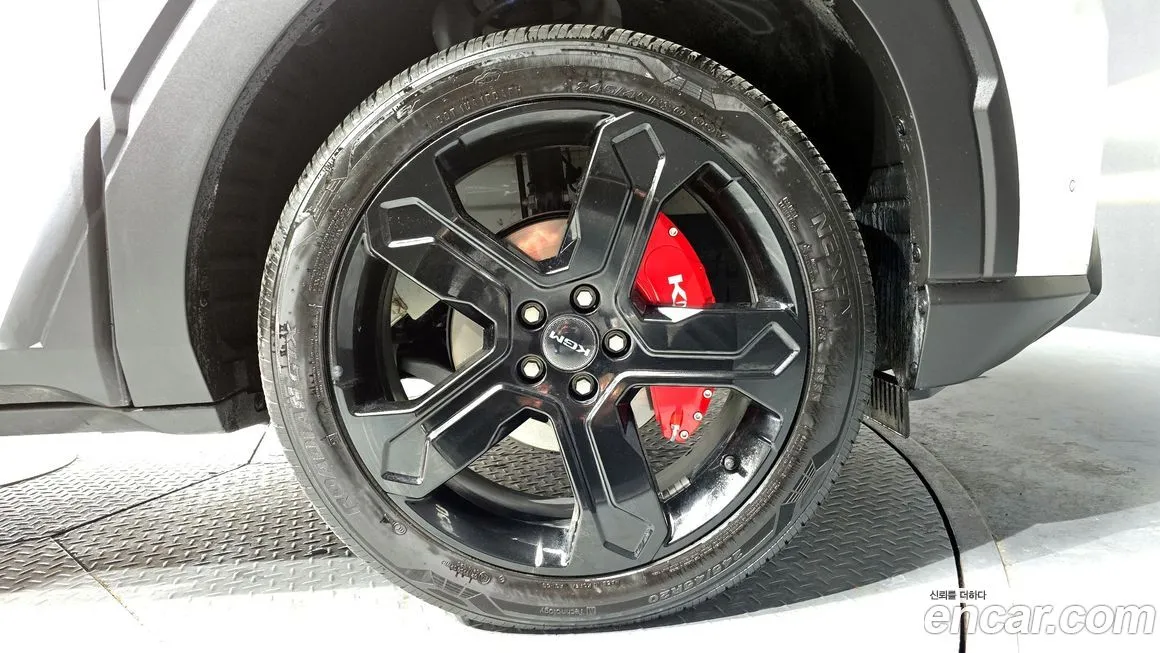 KG Mobility (Ssangyong) Torres — фото 10