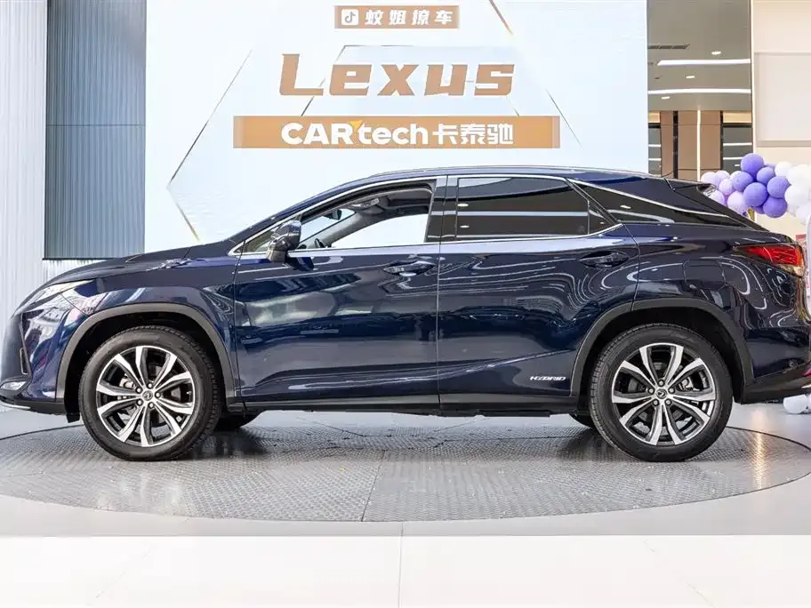 Lexus RX — фото 10